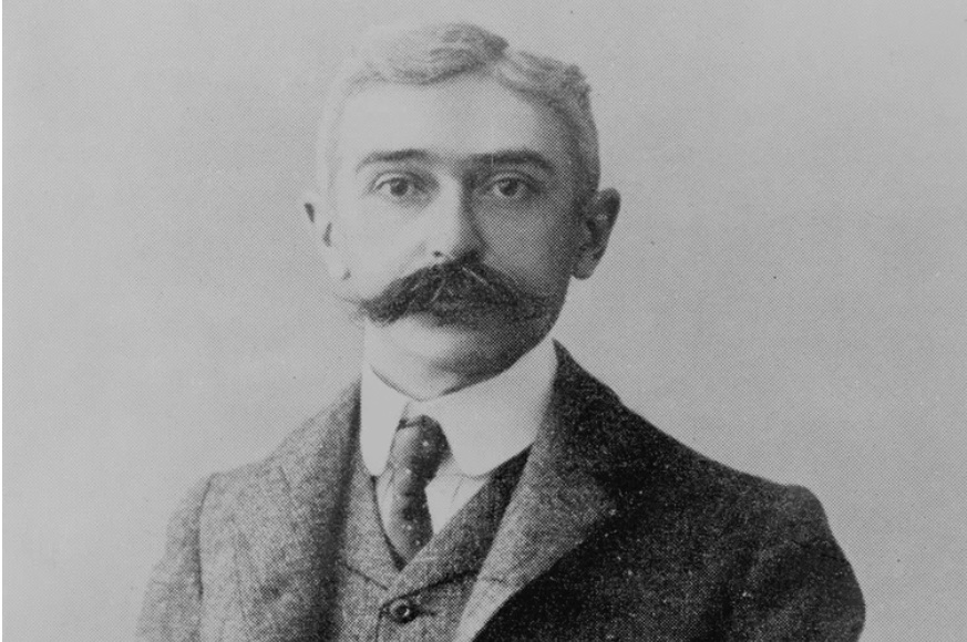 Pierre De Coubertin
